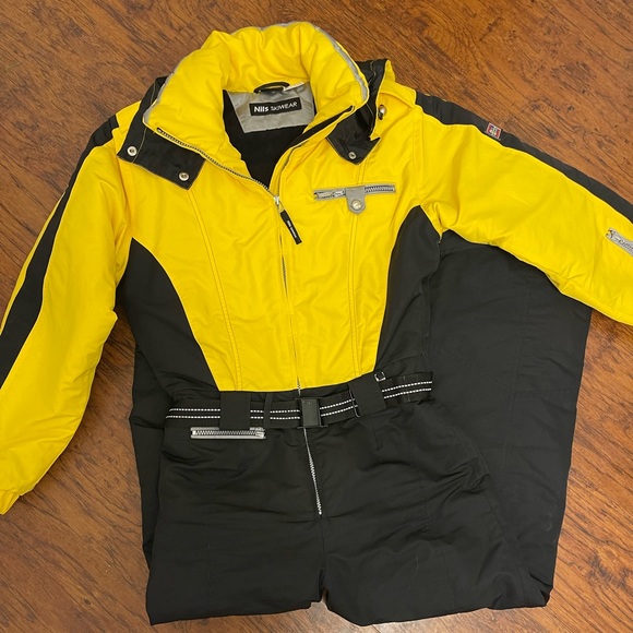 VINTAGE Nils Ski Suit 🎿 - Picture 3 of 10